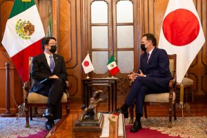 Mauricio Kuri se reúne con Cónsul General de Japón en León, Guanajuato
