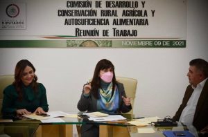 Diputado Juan Guevara busca revertir recortes al campo en Querétaro
