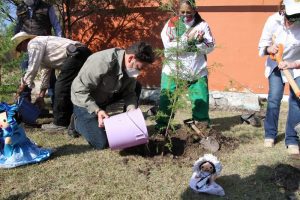 Diputado Ricardo Astudillo donará 4 mil árboles para programa Guardianes Ecológicos de Huimilpan