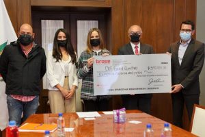 DIF Estatal de Querétaro recibió donativo de 590 mil pesos por la empresa Brose