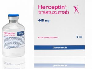 Alertan a la población por venta de medicamento Herceptin falso