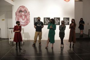 Galería Libertad Querétaro presenta exposiciones sobre la ironía de la realidad