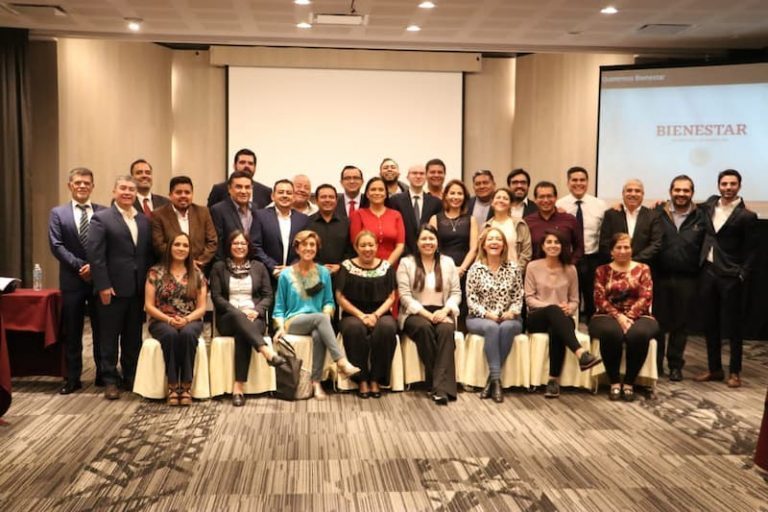 Gobierno de México reafirma su interés en la federalización del sistema de salud Gobierno de México reafirma su interés en la federalización del sistema de salud