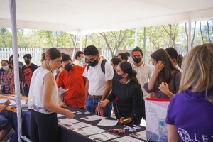 Realizan la expo Estudia y Trabaja en el Extranjero en Querétaro