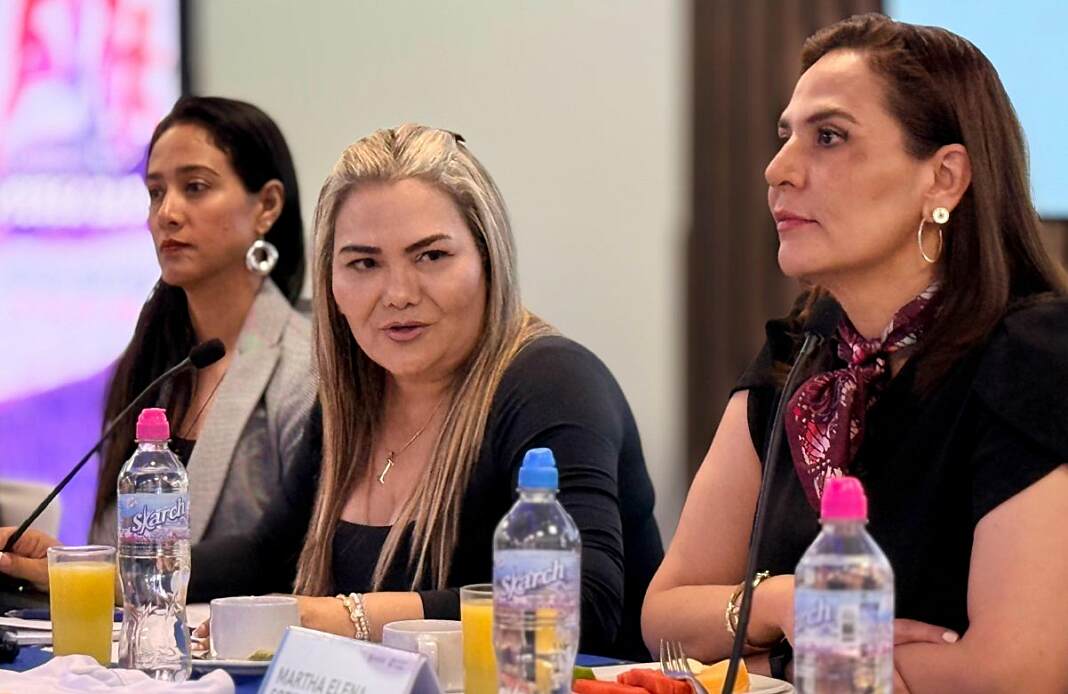 ee573038-2fb3-4df4-bfb2-703a685cd684